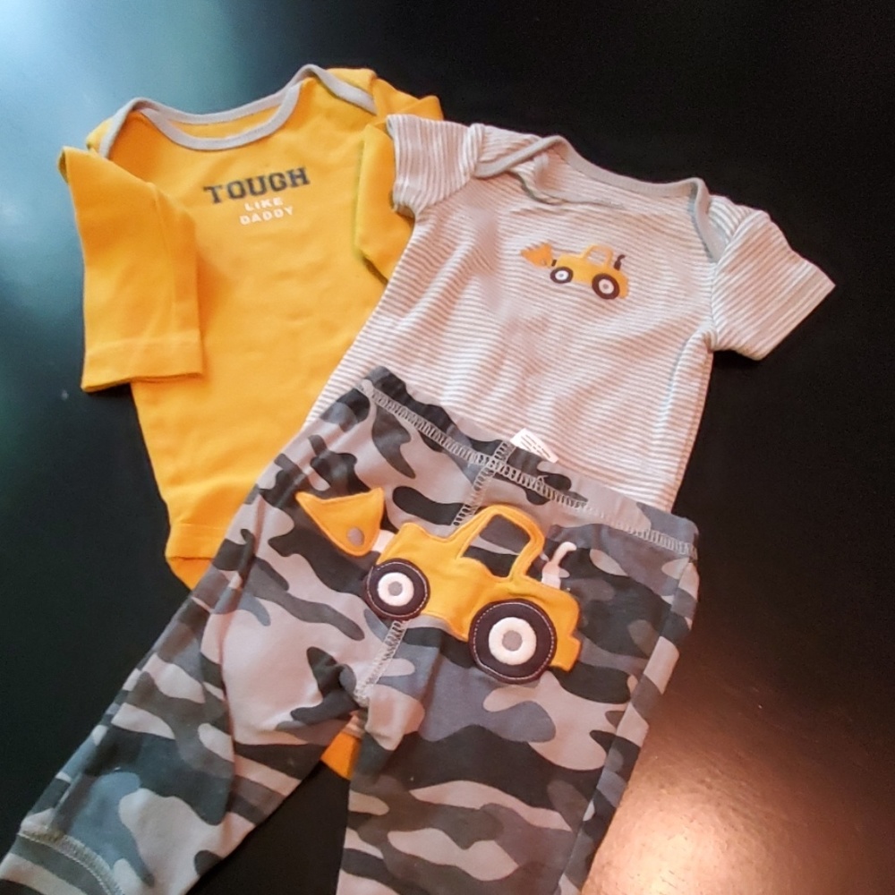 Carters 3 piece set